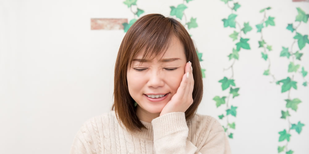 顎への負担が大きいことで起こりうる症状とは？